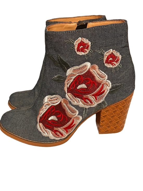 Anthropologie Shoes - Anthropologie Billy Ella Floral Denim Ankle Boots size 7